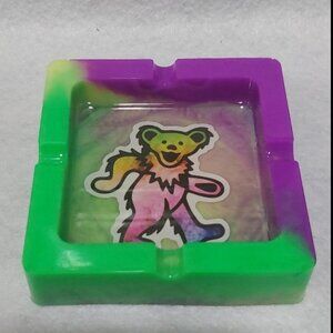 Handmade Greatful dead bear ashtray. Glow/blacklight